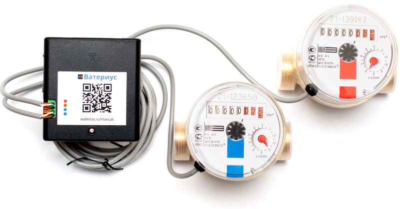 Waterius_device%20naked%20&%20front